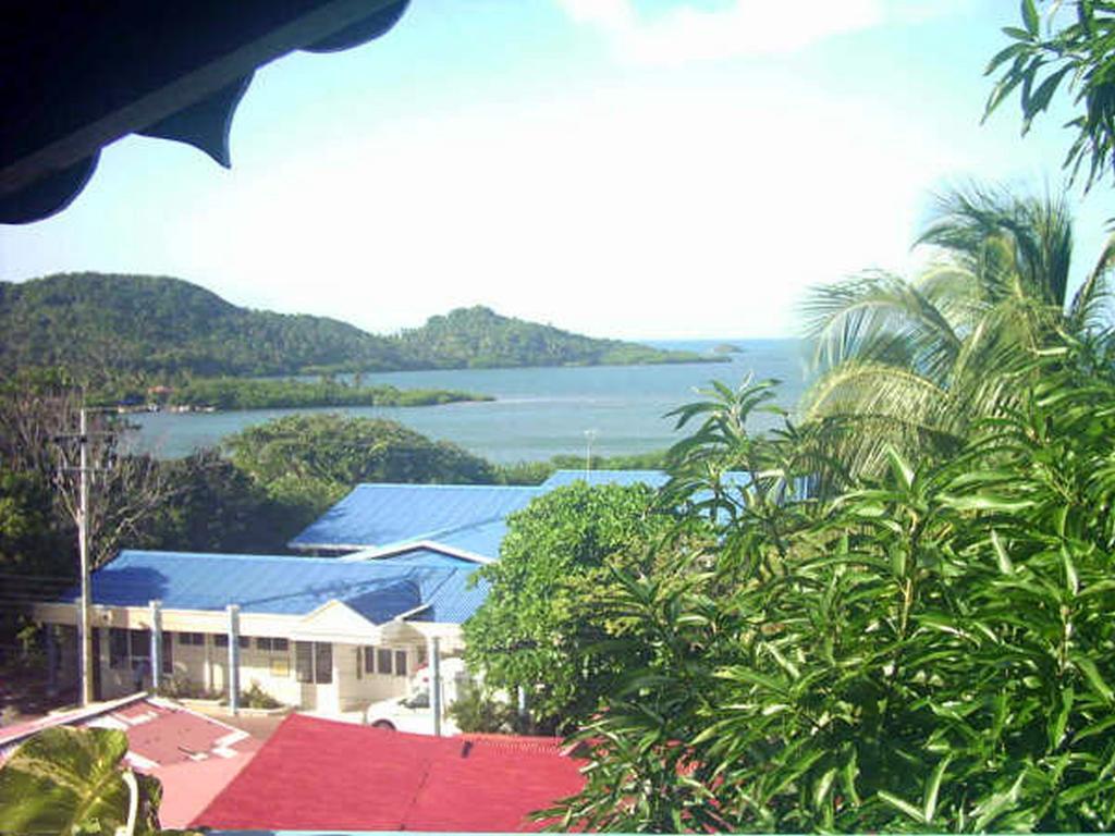 Hotel Flemming Tree Providencia Island Kültér fotó