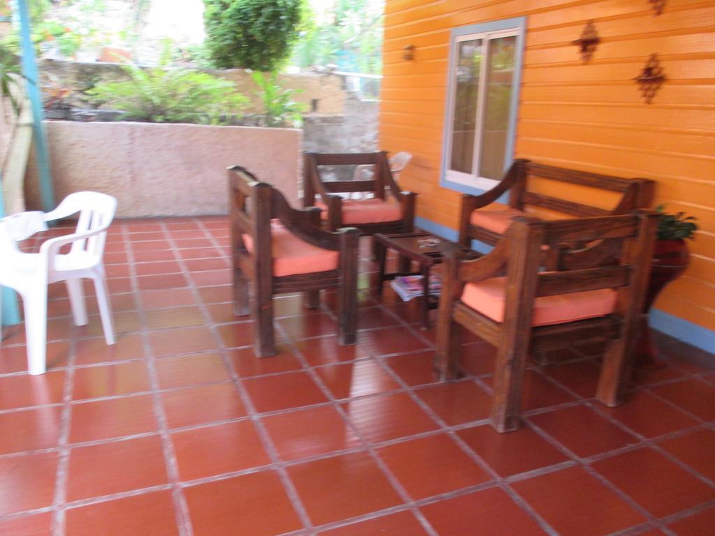 Hotel Flemming Tree Providencia Island Kültér fotó